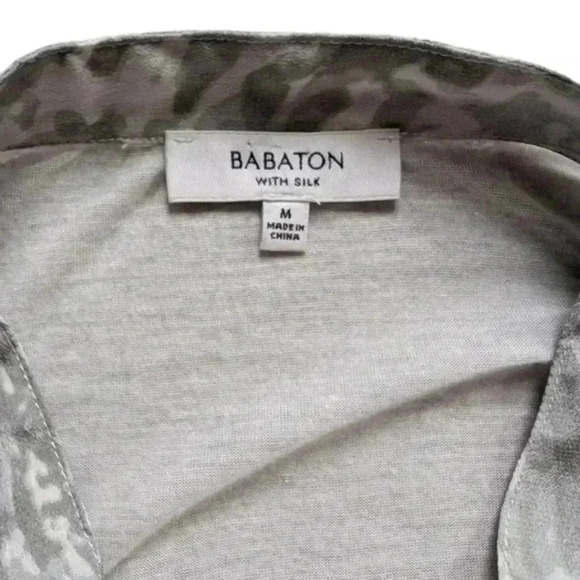 Aritzia Babaton Julien Blouse Popover Top Silk Front Rayon Back Grey White Women - Picture 8 of 12